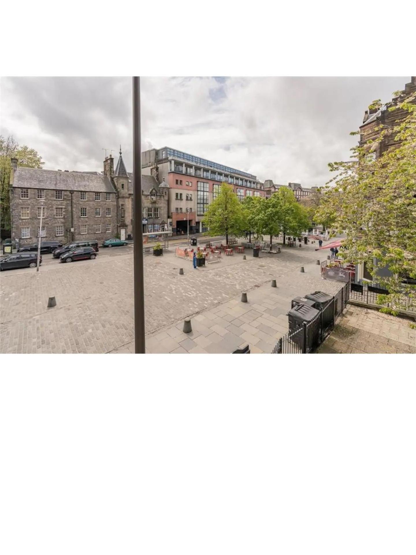 3 Bedrooms Flat In Central Edinburgh Old Town Sleeps 6 Esterno foto