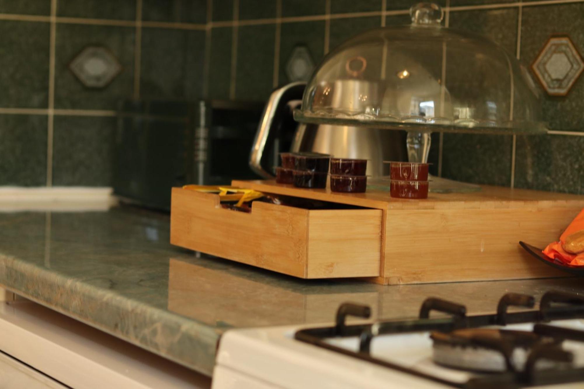 3 Bedrooms Flat In Central Edinburgh Old Town Sleeps 6 Esterno foto